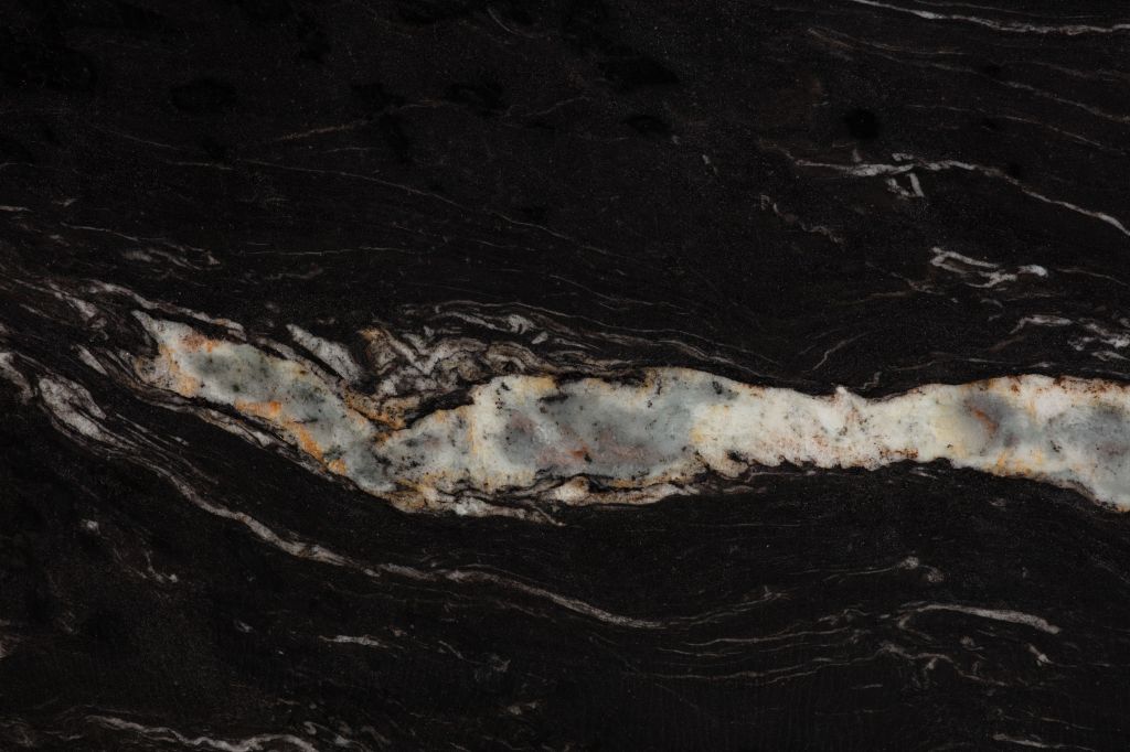 Слэб TITANIUM MATRIX 3200х1990х20 Гранит (текстурный)