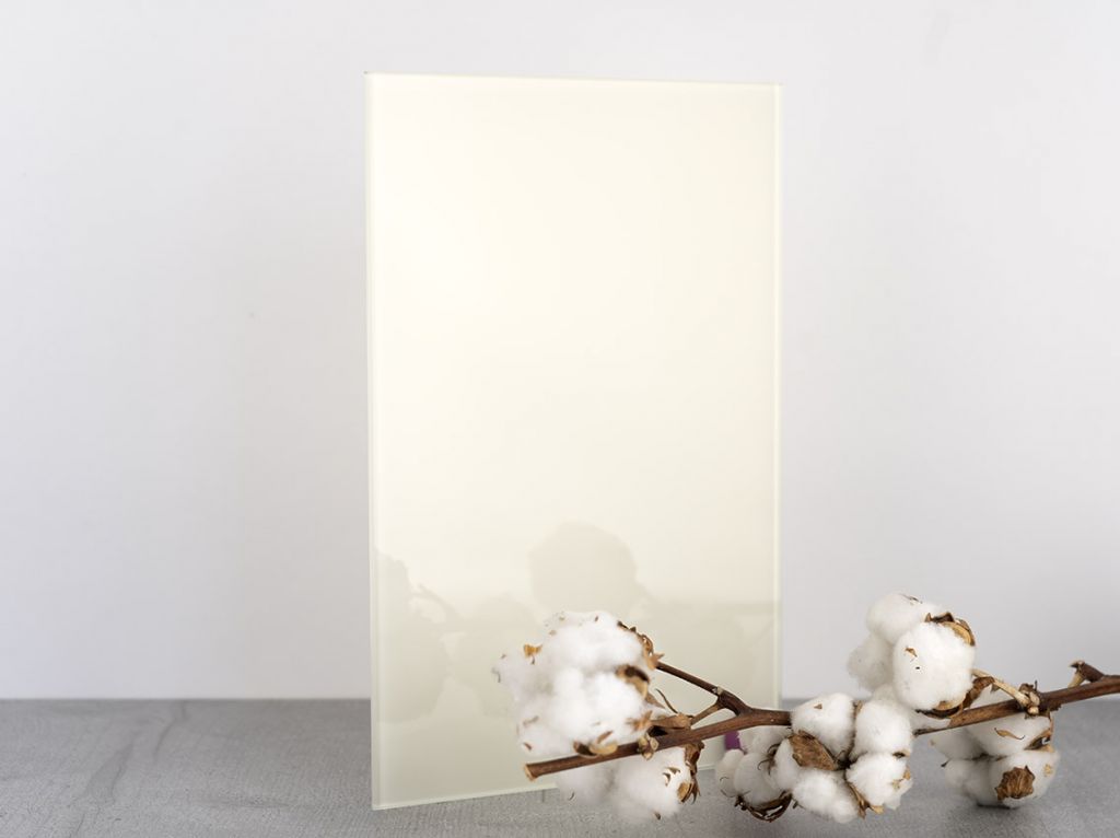 Стекло Lacobel (AGC) 1015 4 мм светло-бежевый