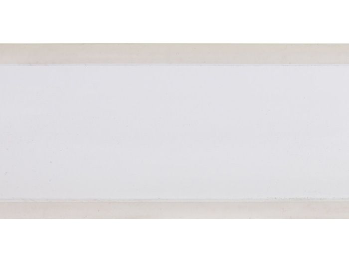 Плинтус кухонный Белый глянец (135) L=3000
