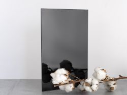 Скло Lacobel (AGC) 9005 4 мм чорний класичний