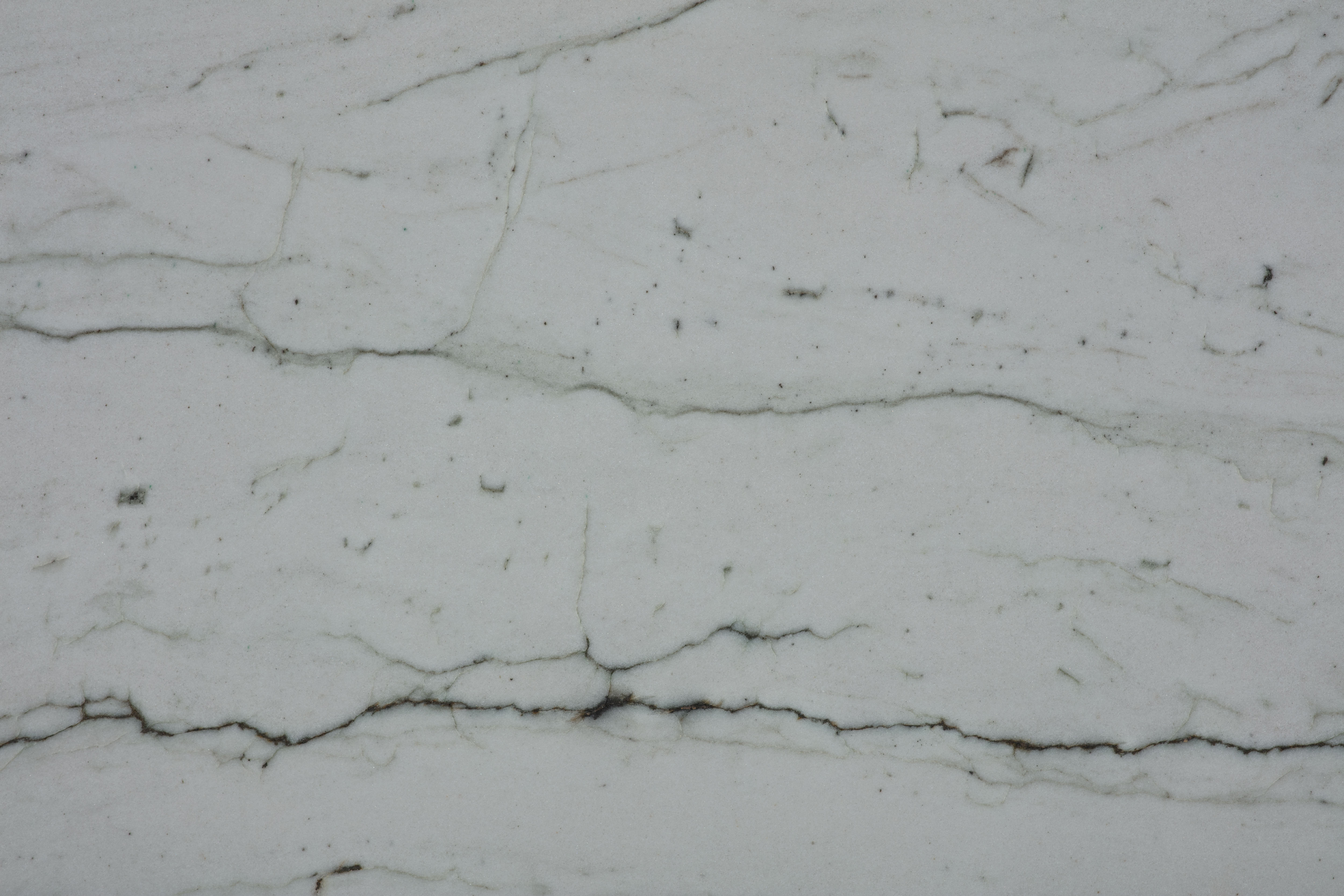 Слеб OPUS WHITE 3350х1980х20 Кварцит (полірований)