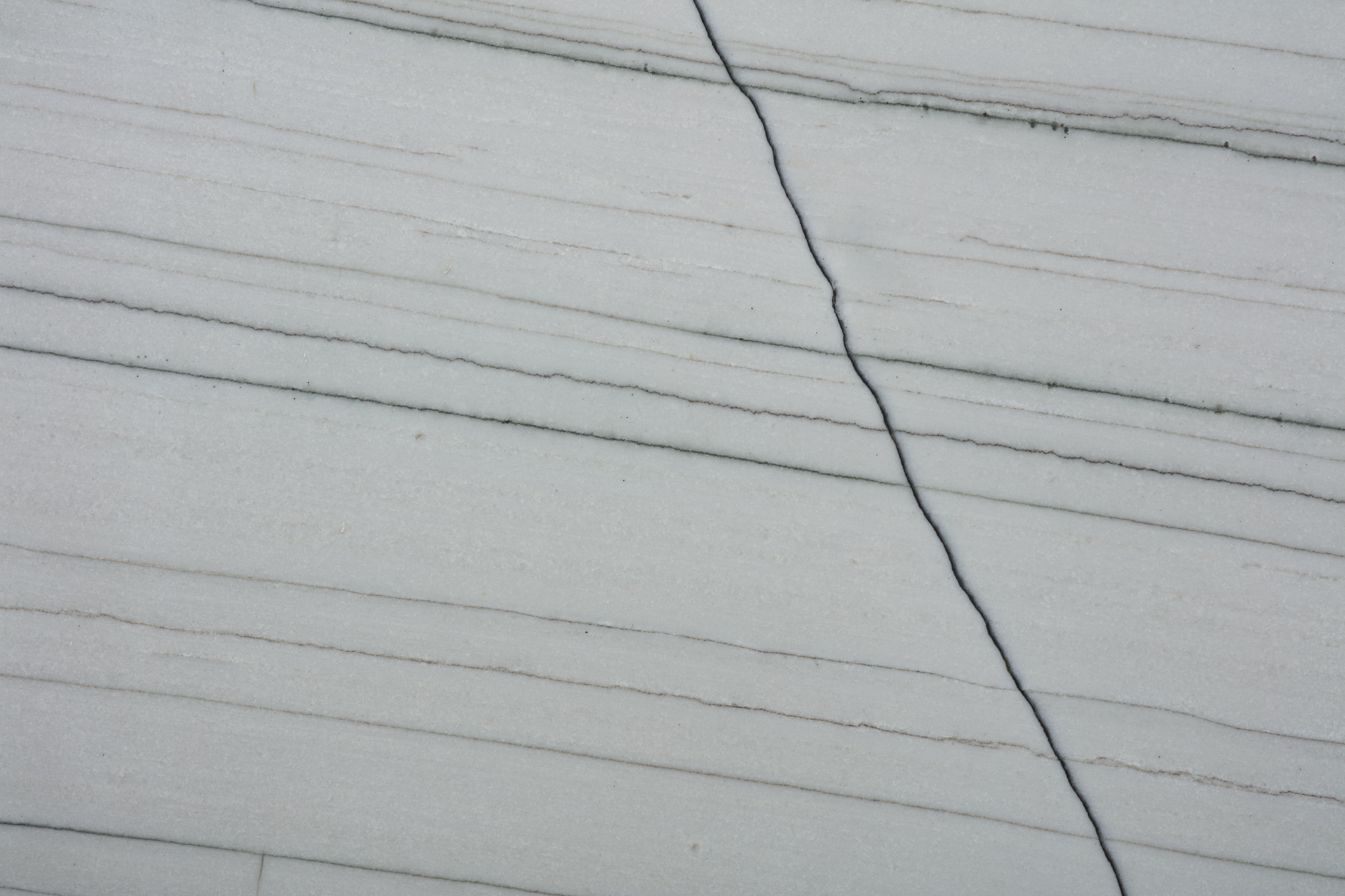 Слеб STATUARIO SUPREME 3110х2170х20 Кварцит (полірований)