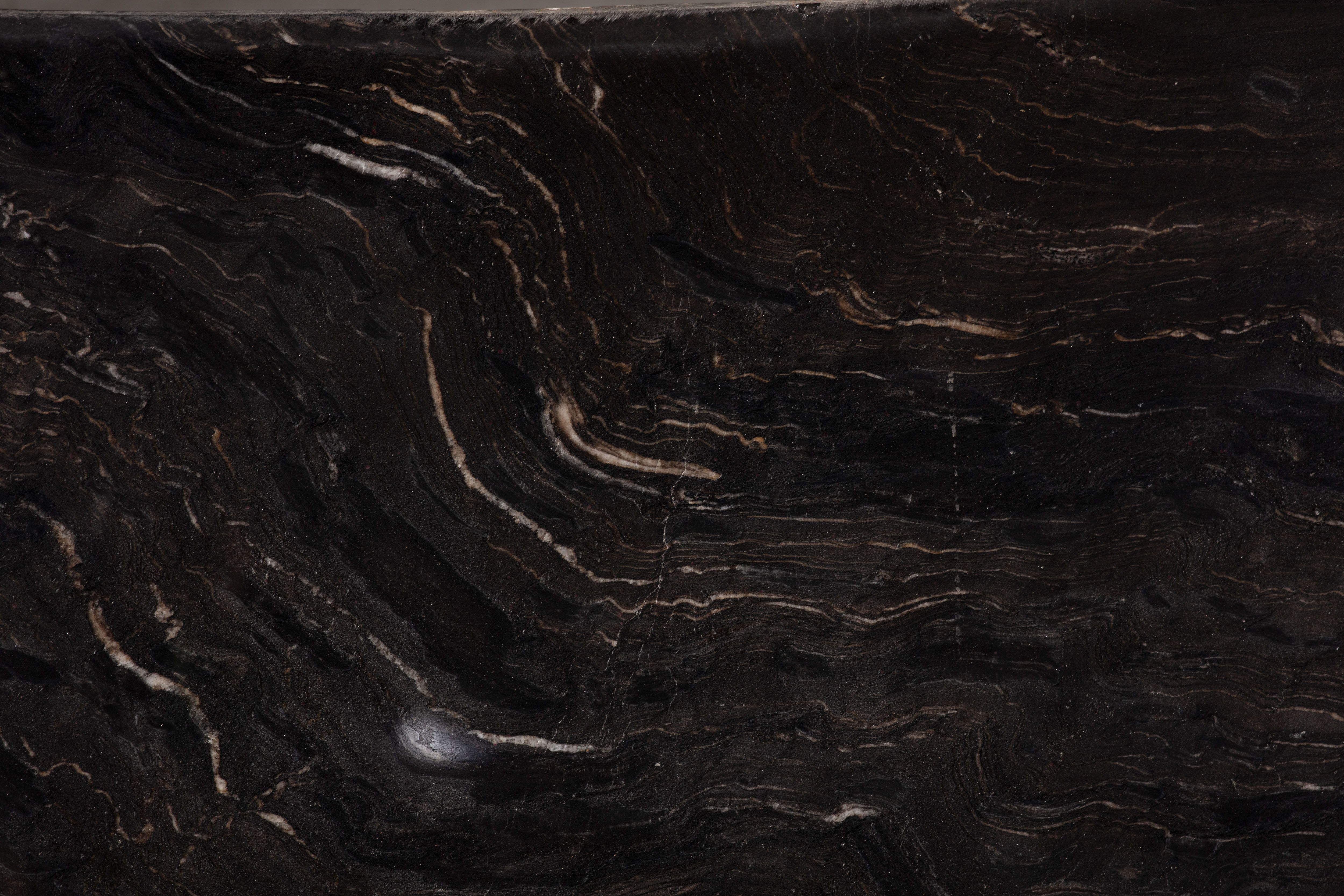 Слэб TITANIUM HIGHLINE 3280х1990х20 Гранит (полированный)