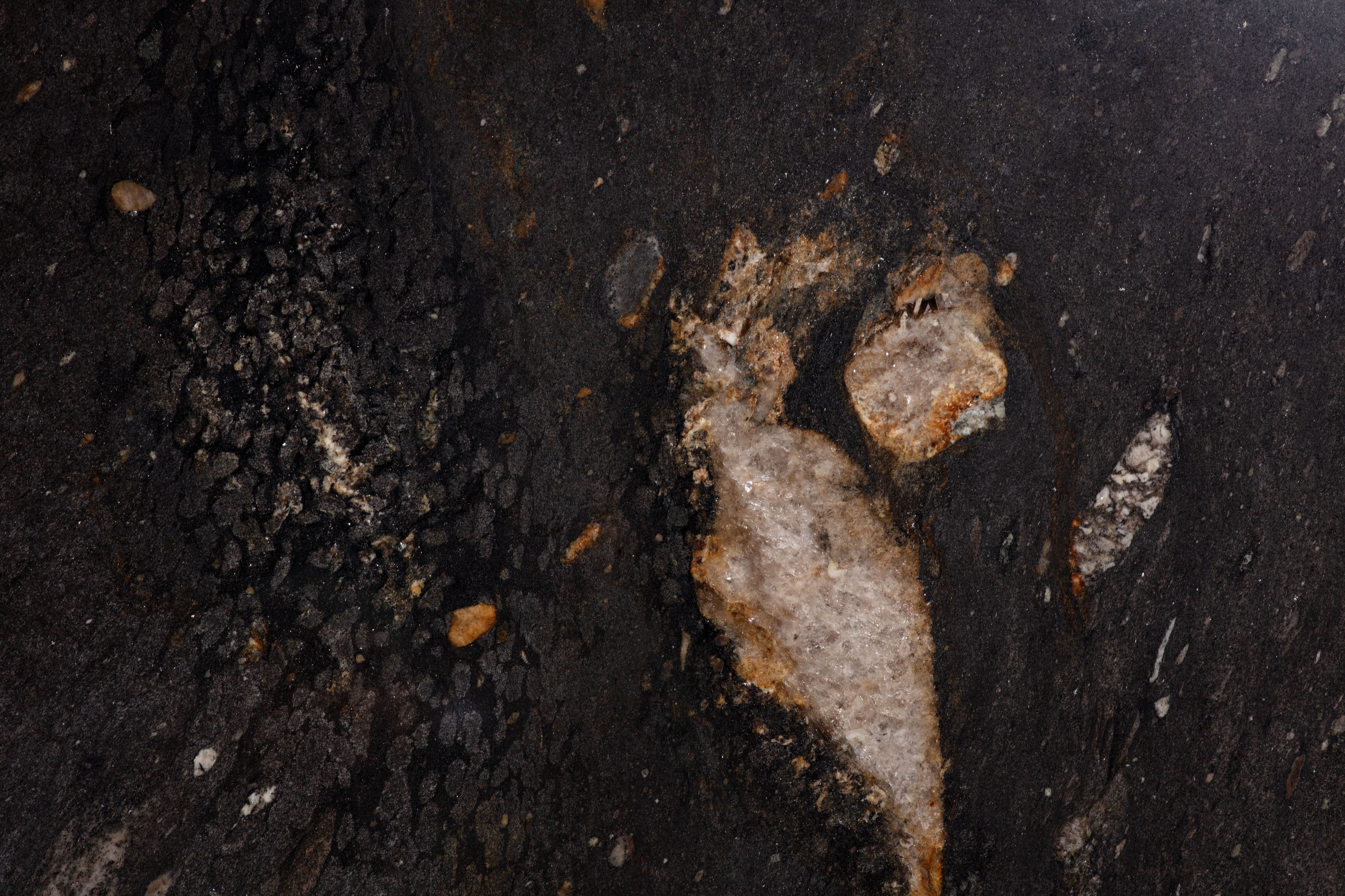 Слэб POWER BLACK 3220х2020х20 Гранит (полированный)