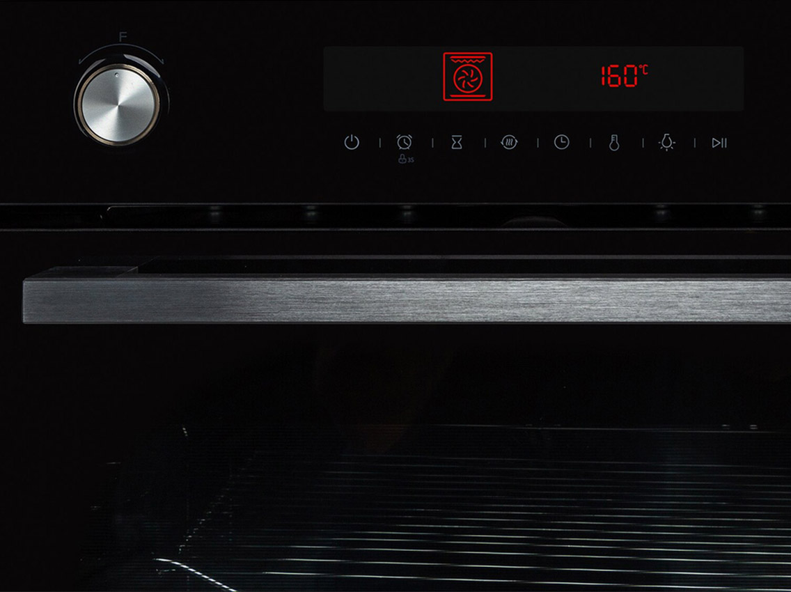 Духовой шкаф EOM 1370 BL (Gunter & Hauer)