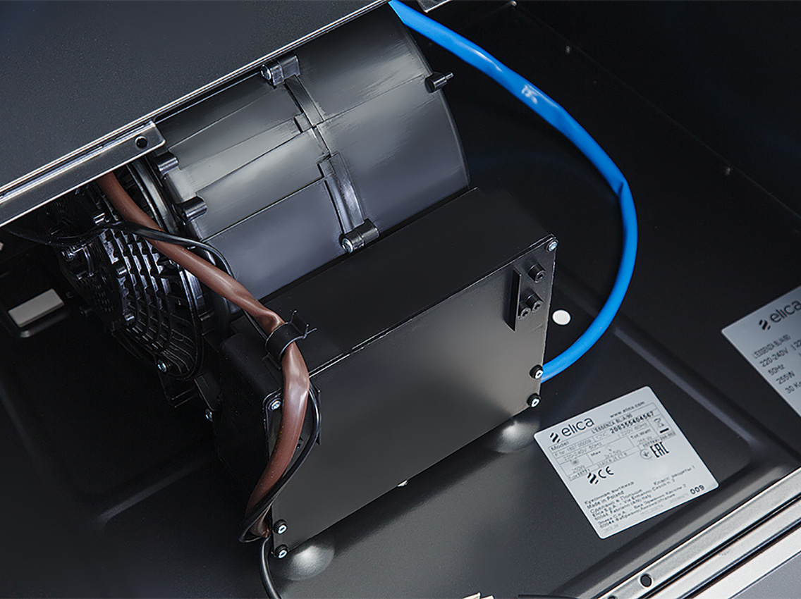 Витяжка LESSENZA BL/A/90 Elica